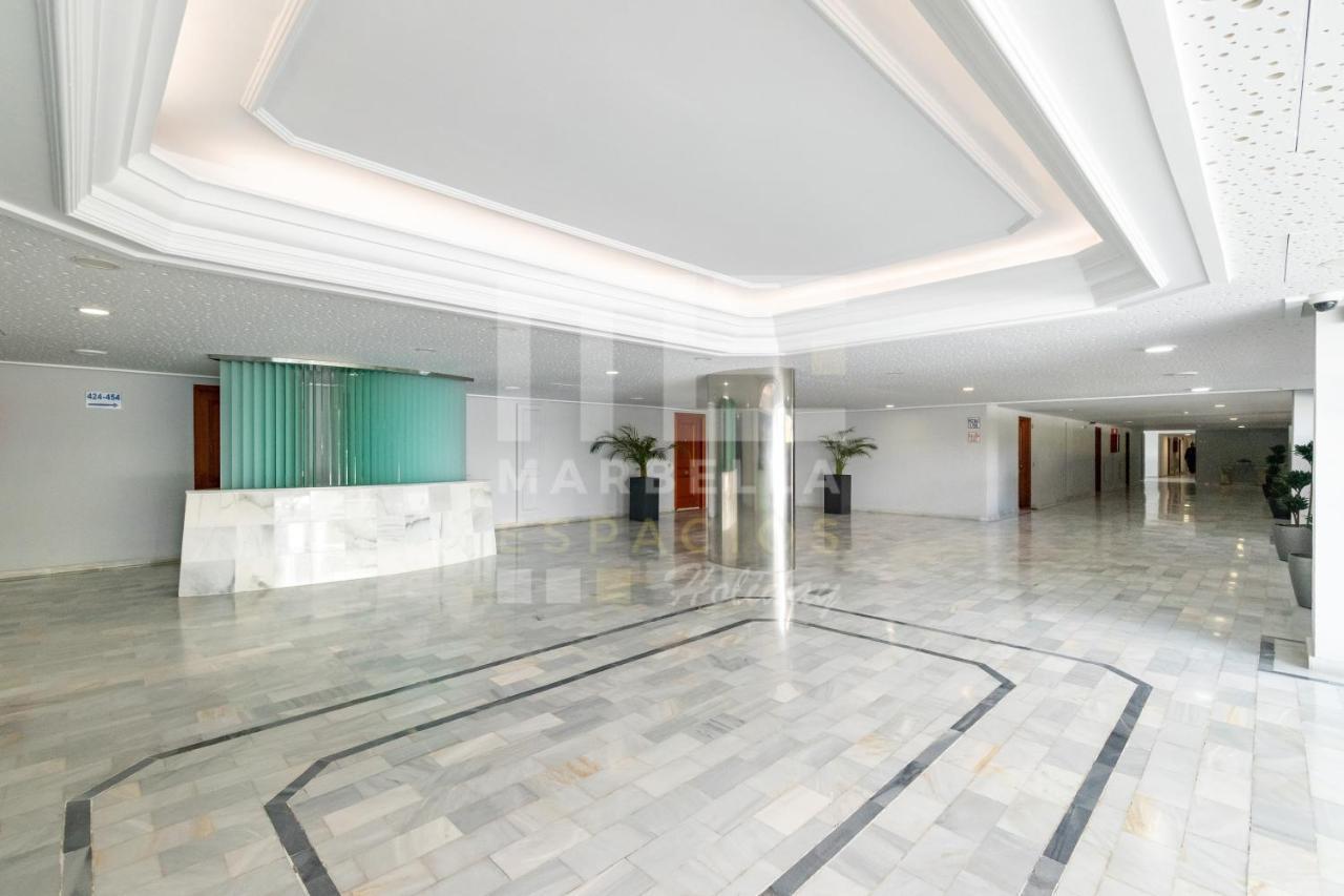 Suite 208, Close To The Beach, 2 Bedroom,Golden Mile マルベーリャ エクステリア 写真